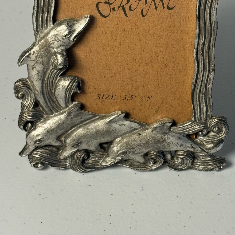 Dolphin Heavy Silver Tone Metal Picture Frame Photo 3.5” X 5” - Picture 5 of 7